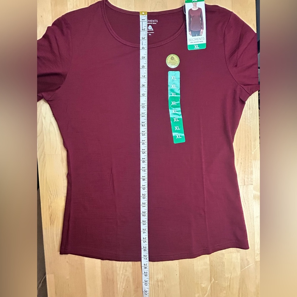 Segments 100% Merino Wool Top XL Dark Red Long Sleeve NWT - Picture 5 of 11